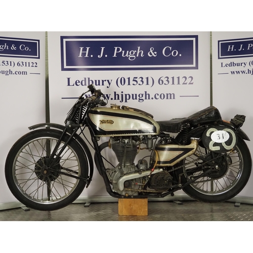 845 - Norton International motorcycle. 1937. 490cc
Frame No. 40 84803
Engine No. 67158
Engine turns over w... 