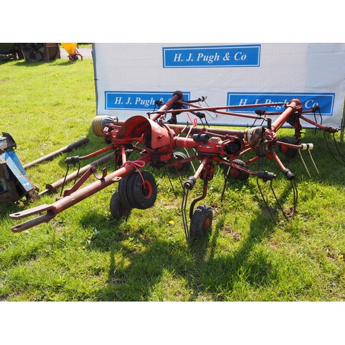 1654 - Fahr 6 rotor tedder, good working order