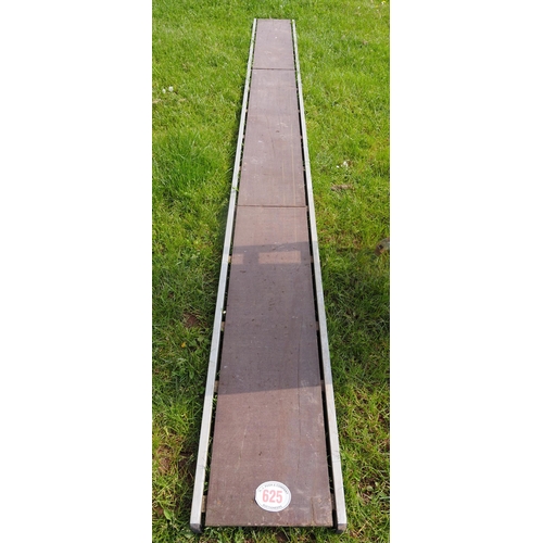 625 - Scaffold board 16ft
