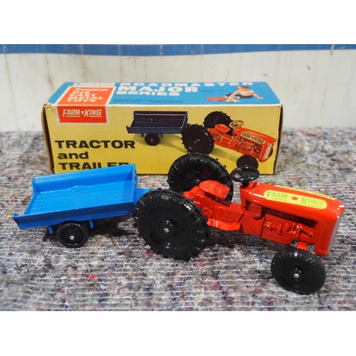 490 - Lone Star Roadmaster Major Series Farm King tractor and trailer 1258, boxed