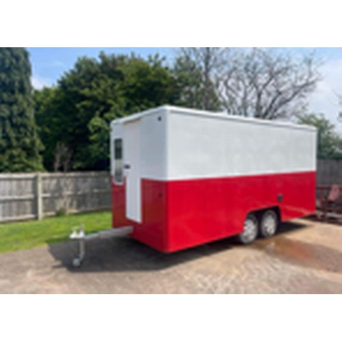 1648 - Living van on twin axle 15ft. Key in office