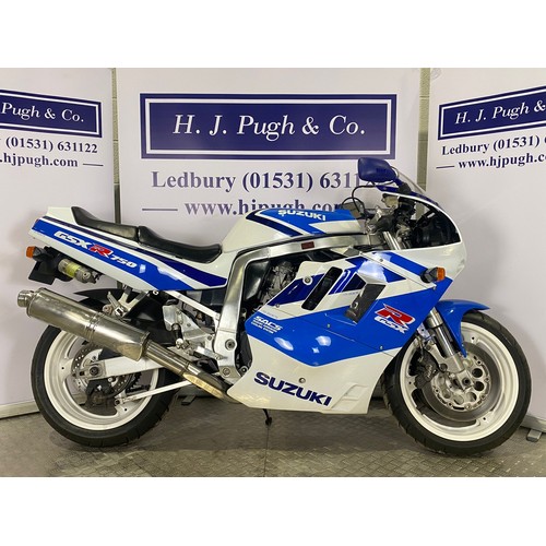 1066 - Suzuki GSXR750 motorcycle. 1991. 749cc
Runs and rides but has been on display for several years so w... 