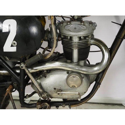 1060 - BSA trials motorcycle. 250cc
Engine No. B25 B2476S
Engine turns over. Last run around 5 years ago an... 