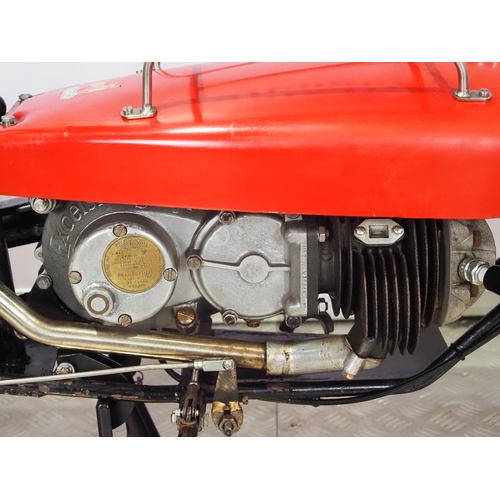 1064 - Brockhouse Corgi motorcycle. 1948. 98cc
Frame No. 8116
Engine No. MK2W 16846
Runs and rides.
Reg. NX... 