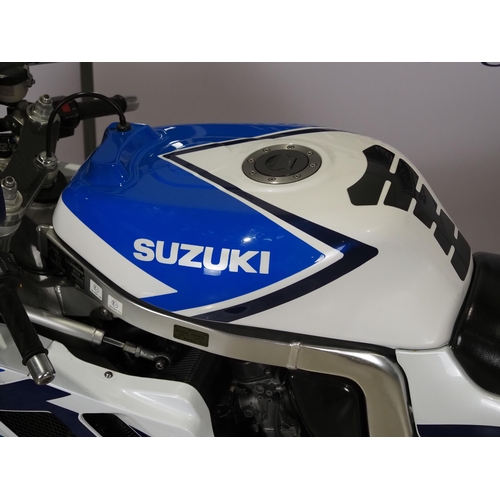 1066 - Suzuki GSXR750 motorcycle. 1991. 749cc
Runs and rides but has been on display for several years so w... 