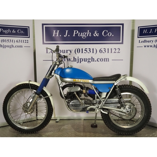 1068 - Bultaco Sherpa trials motorcycle. 1973. 350cc
Frame No. B-9203028
Engine No. M-9203029
Runs and ride... 