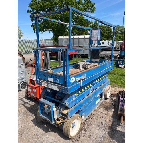 1721A - Skyjack scissor lift. 6.1 m drive hight. 2007. Working when last used