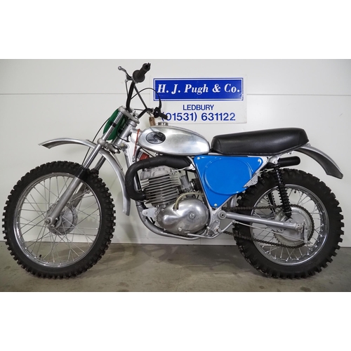 913A - Greeves Griffon 380 QUB motocross bike. 
Frame No. 63F280
Engine No. GPG1/161
Runs but requires reco... 