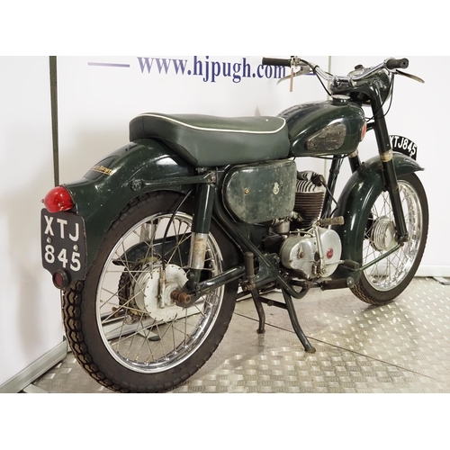 1072 - Francis Barnett Falcon motorcycle. 1956. 197cc
Frame No. WM78111
Engine No. 070B/64201
Engine turns ... 