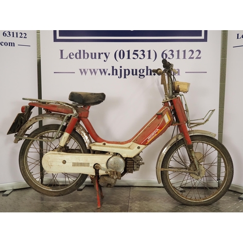 1073 - Honda PA50 Camino DX moped project. 49cc
Engine turns over. Comes with Haynes workshop manual.
Reg. ... 