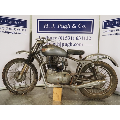 1079 - Royal Enfield Twin pre unit trials project
Frame No. 44829
Engine turns over. Has been barn stored f... 