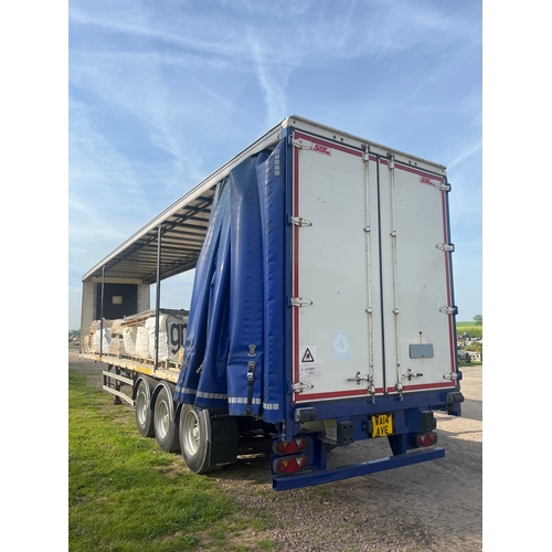 1530B - SDC curtain side tri axle trailer. 13.7 x 4.21 m heigh. 2014