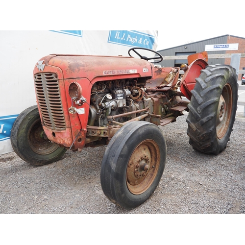 Massey Ferguson 35, 4 cylinder diesel tractor. Serial no. 37914