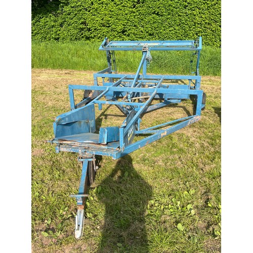 1682D - Cook bale sledge