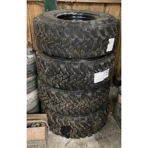 220 - Four wheel drive wheels and tyres, unused - 4