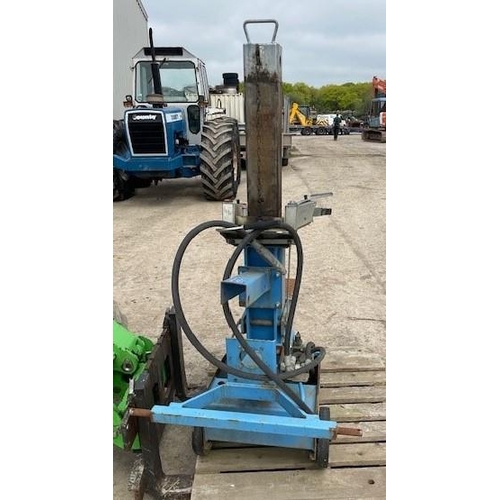 225 - 3 Point linkage hydraulic log splitter