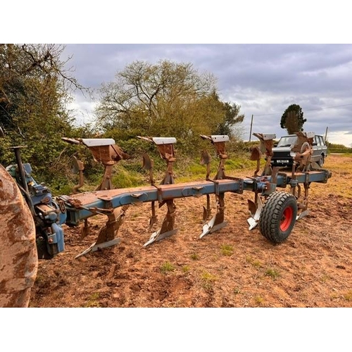 231 - Ransomes 300 HD 5 furrow reversible plough, good working order