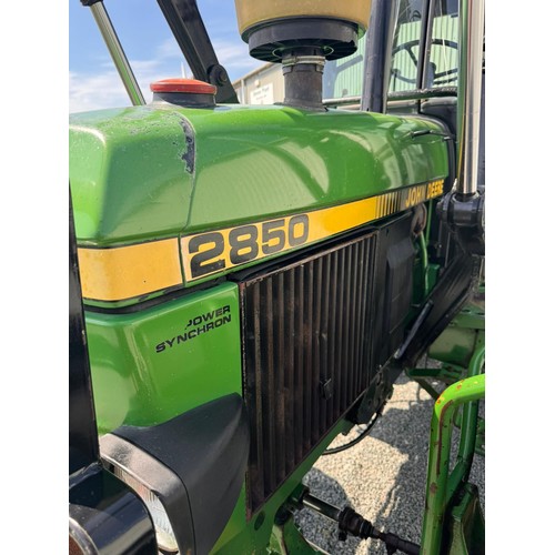 290 - John Deere 2850 tractor. 1991. C/w Stoll loader, showing 3200 hours. Original Good Year tyres, front... 