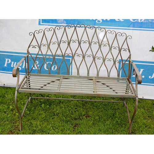 79 - Metal garden bench 4ft