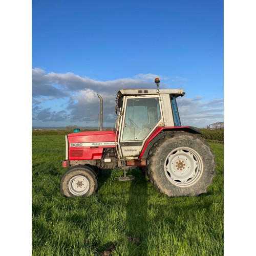 163A - Massey Ferguson 3060 tractor. Runs and drives. Starts well. Genuine off farm tractor showing low hou... 