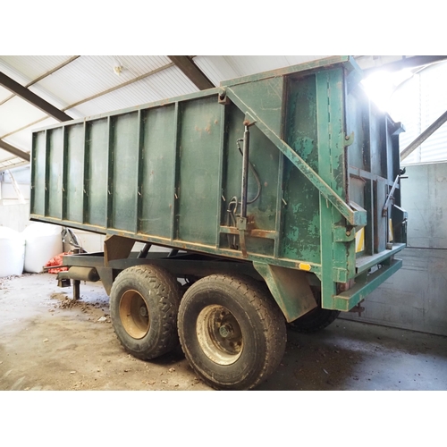 278 - Merrick Loggin 18 ton tandem axle grain trailer. Hydraulic tail gate, air brakes and side extensions