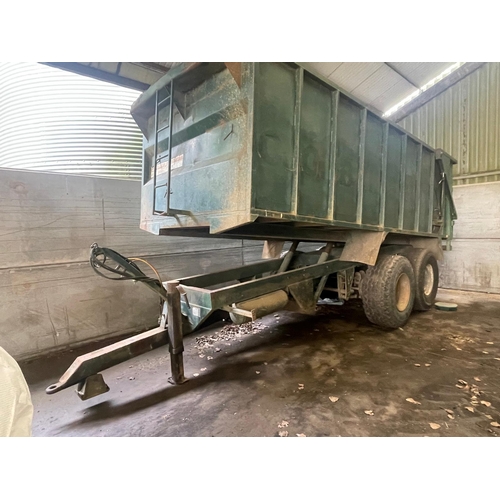 278 - Merrick Loggin 18 ton tandem axle grain trailer. Hydraulic tail gate, air brakes and side extensions