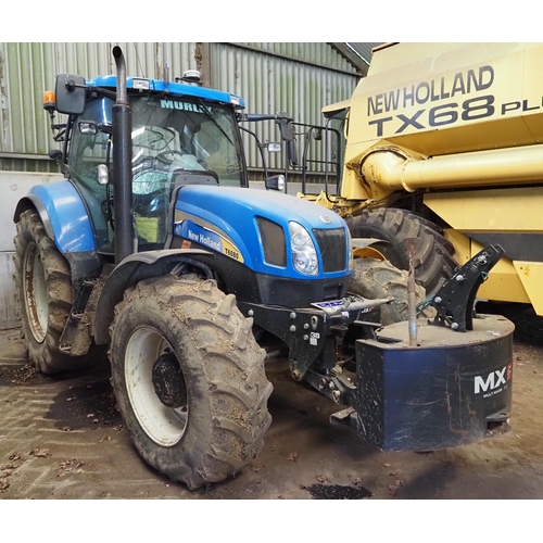 280 - New Holland T6080 4WD tractor. Runs and drives, MX900 front weights, front linkage, Trimble GPS FM-7... 