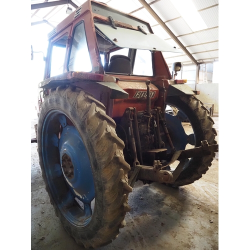 283 - Fiat 980 2WD tractor. Runs and drives. Front weights, showing 6070 hours. Supplied new to farm. Reg ... 