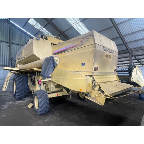 285 - New Holland TS68 Plus combine, with straw chopper, 4005 engine hours and 3358 drum hours, 24.ft head... 