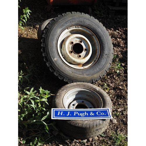 324 - Land Rover wheels and tyres - 3 + trailer wheels and tyres - 2