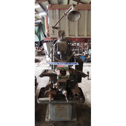 68 - Milling machine