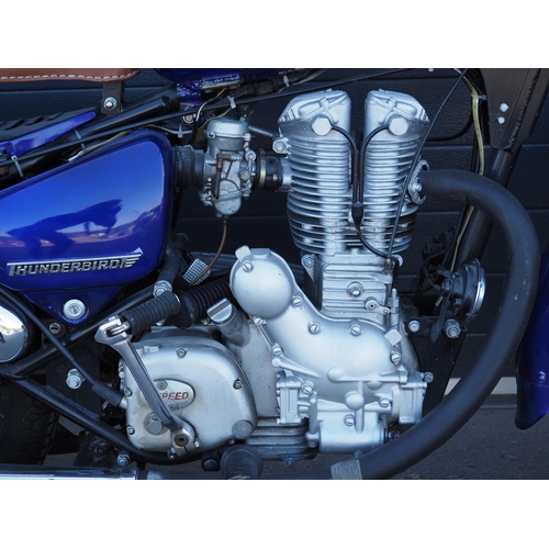 968 - Royal Enfield Thunderbird motorcycle. 2005. 350cc. 
Frame No. 4LJ-09712-C
Engine No. 4LJ-09712-C
Com... 