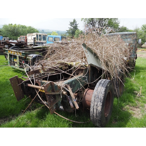 108 - Seddon Atkinson Defender 8 wheel chassis cab, no engine. Reg. NWV 699M. V5