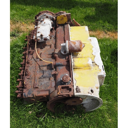 167 - Ford 6 cylinder engine parts