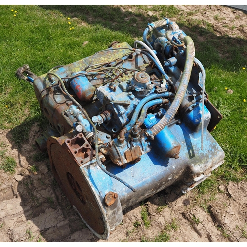 182 - Ford 4 cylinder diesel engine