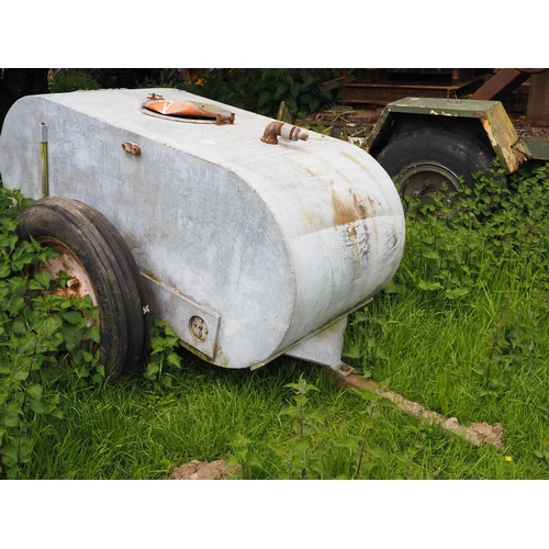 241 - Towed sprayer tank