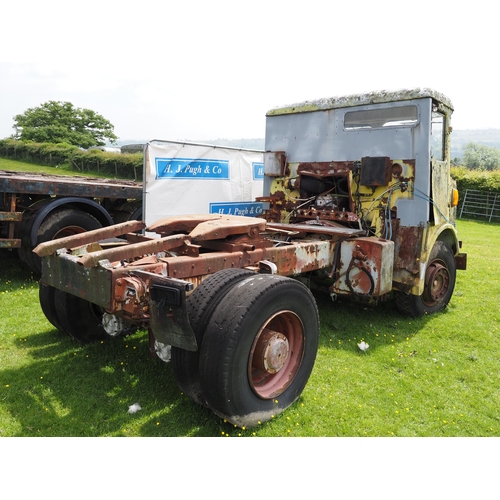 253 - Atkinson Borderer artic 4 x 2 unit with Cummins engine