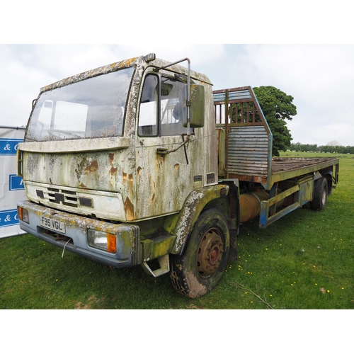 256 - ERF ES6 180 flat bed with Cummins engine. Hydraulics and winch