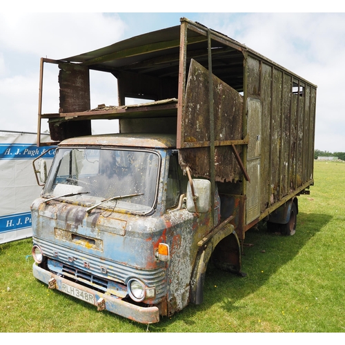 263 - Ford D series 0707 chassis cab. Reg. RLH 348R