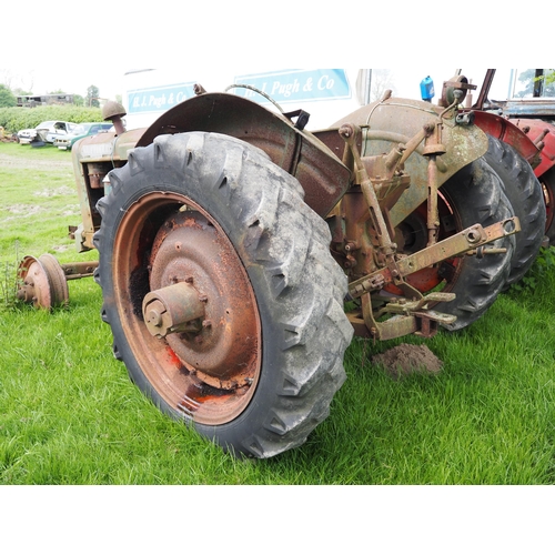 280 - Nuffield tractor. Perkins P4 diesel engine, front weight