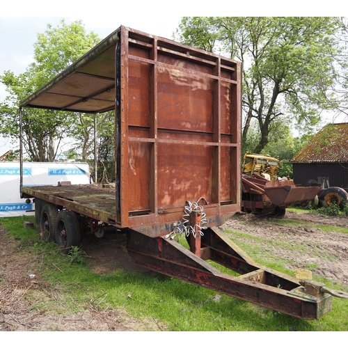 310 - Tandem axle trailer 20ft