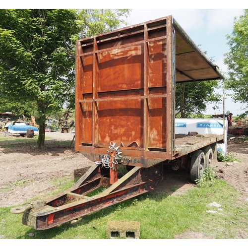 310 - Tandem axle trailer 20ft