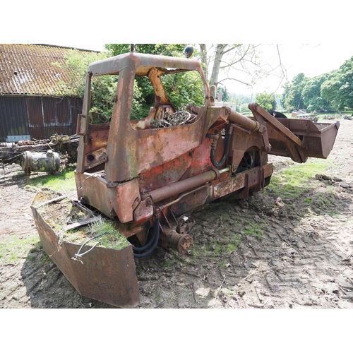 311 - Muir Hill loading shovel parts