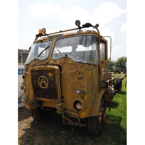 316 - Seddon Atkinson 6WD chassis cab with Cummins engine. Reg. MHV 515L. V5