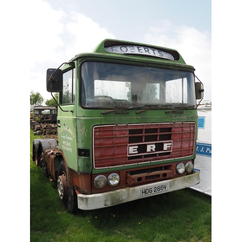 318 - ERF 6 x 2 artic unit. Ex Roberts. Ross Roadways. Reg. HDG 286V. V5