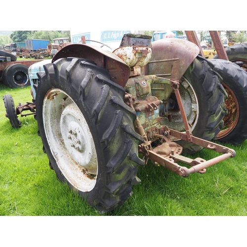 326 - Fordson Super Major tractor