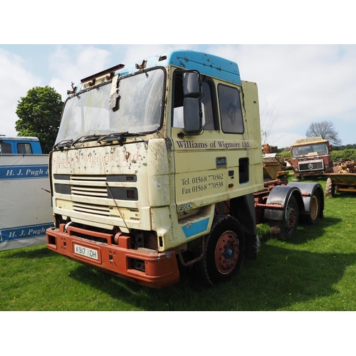 332 - Foden 6 x 2 artic unit chassis cab. Ex Williams, Wigmore, no engine. Reg. K917 XDH