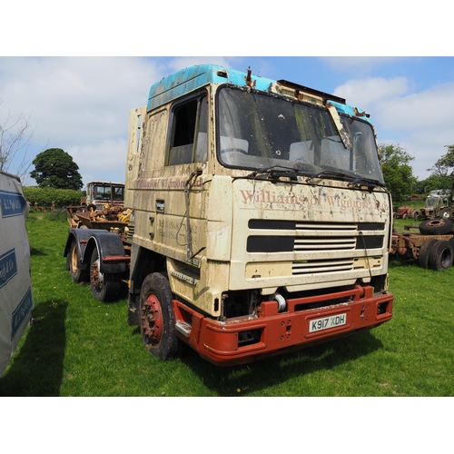 332 - Foden 6 x 2 artic unit chassis cab. Ex Williams, Wigmore, no engine. Reg. K917 XDH