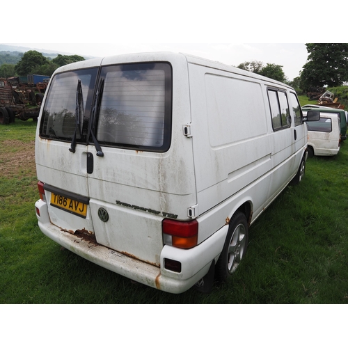 357 - VW Transporter TDI camper conversion. 5 Cylinder engine. Reg. T186 AVJ