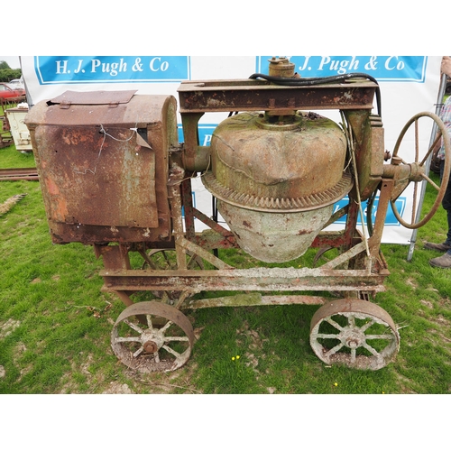 414 - Cement mixer with Lister D engine